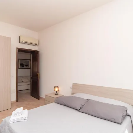 Casa Vacanza Apartment Olbia
